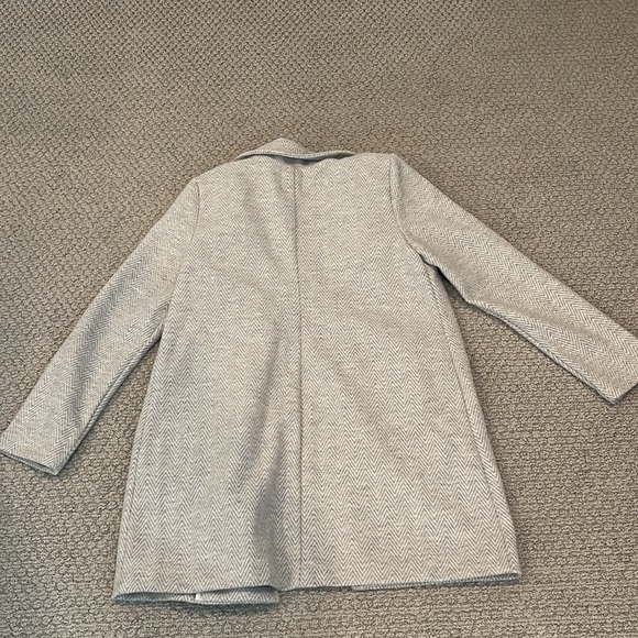 Carly Jean Los Angeles gray herringbone coat. Size M. - Picture 5 of 5